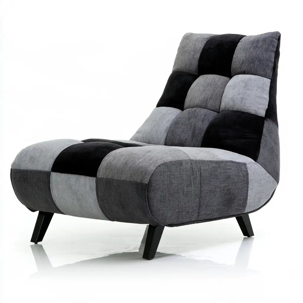 Poltrona dal design essenziale, grigio e nero, per la casa